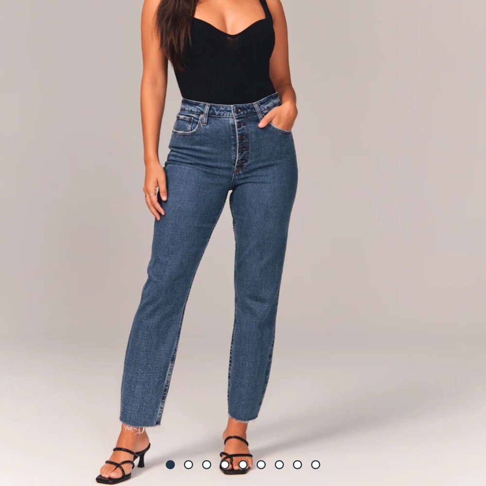 Abercrombie Curve Love Mom High Rise Ankle Jeans